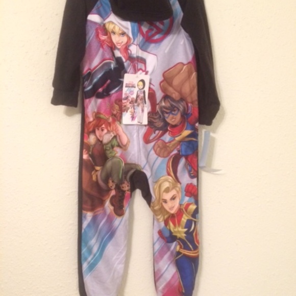 Marvel Warriors XS FLAME RESISITANT hooded Sleepwear (406) - Picture 3 of 4